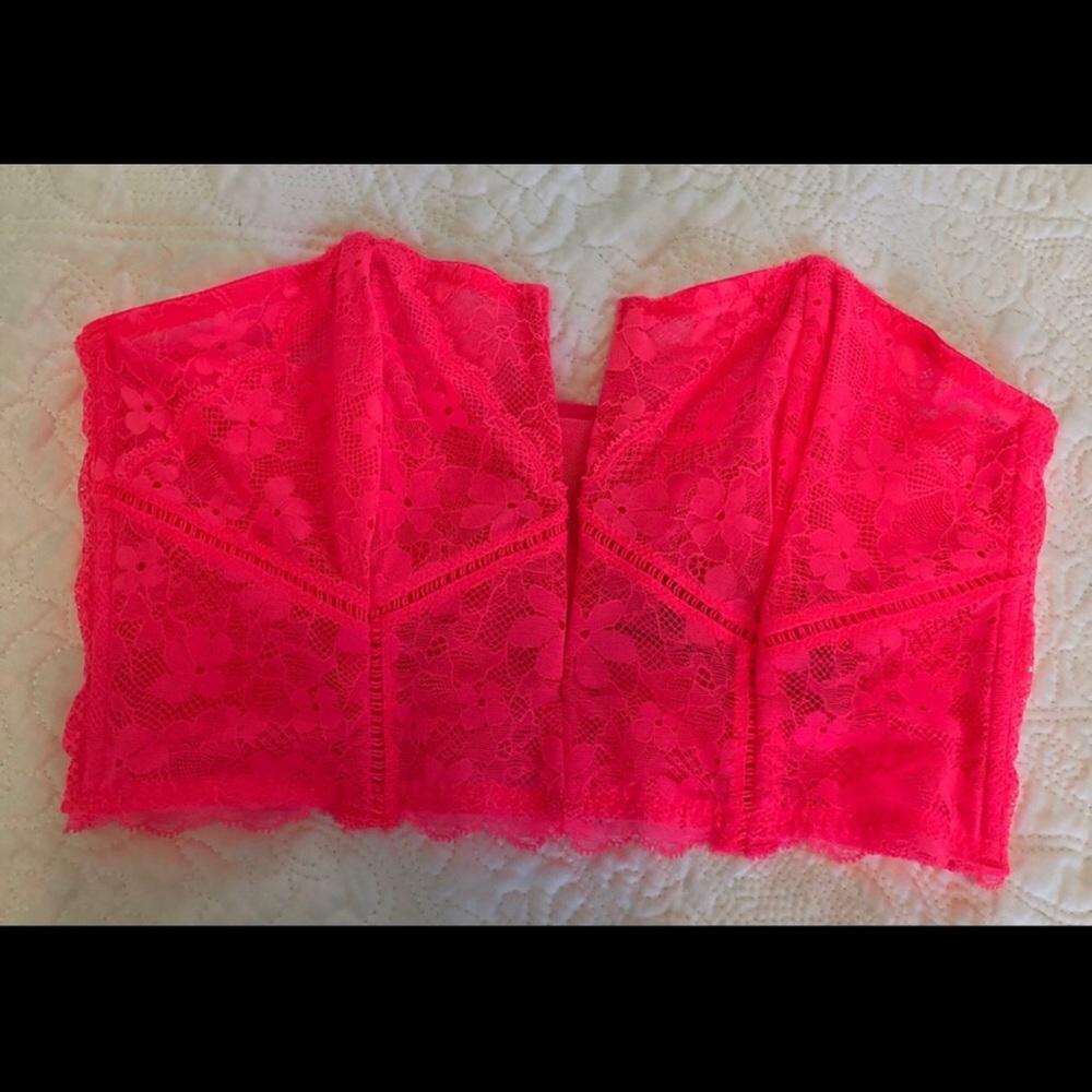 Victoria’s Secret Angel neon pink bralet top
